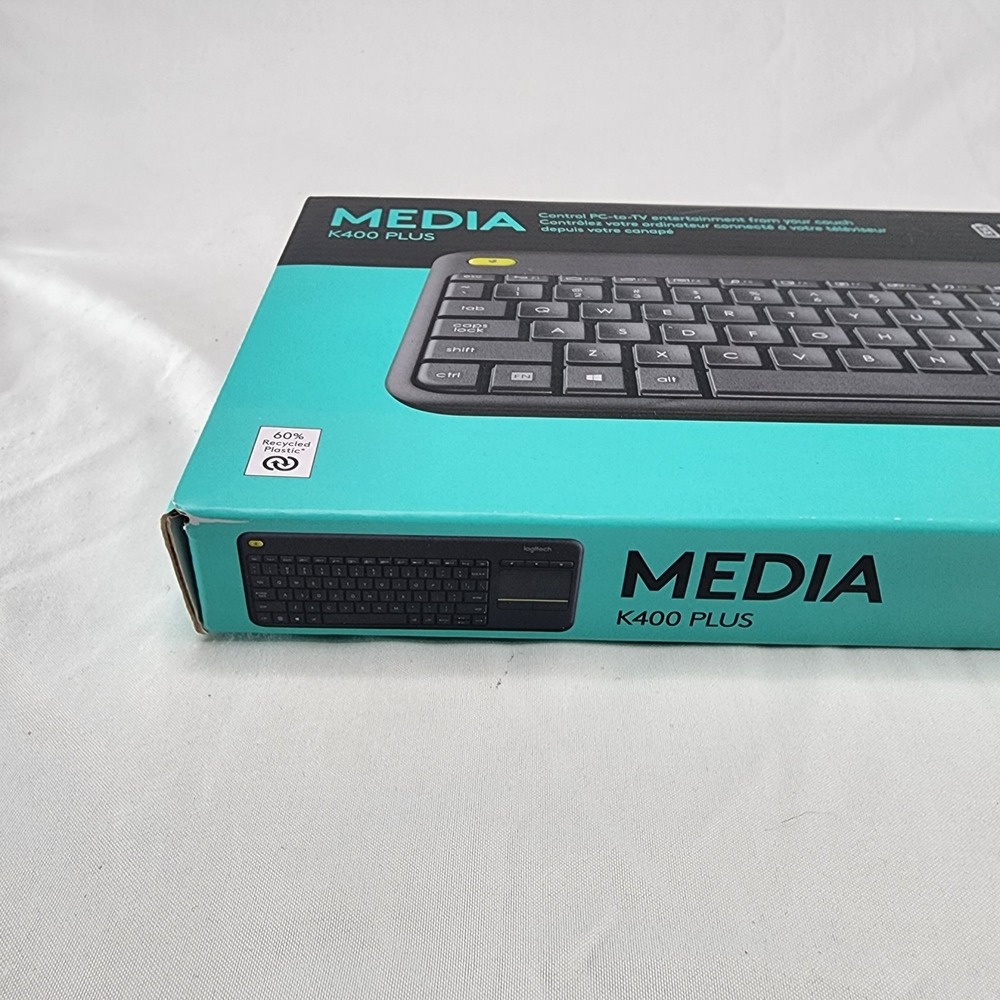 Logitech K400 Plus Wireless Touchpad Keyboard Media K400 Plus - Picture 3 of 7